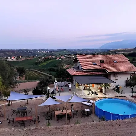 Tenuta Ornella Bed & Breakfast 4*